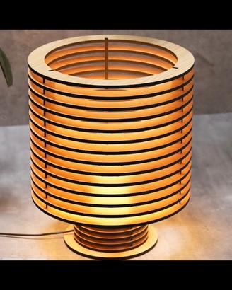Lampada in legno artigianale incisione laser