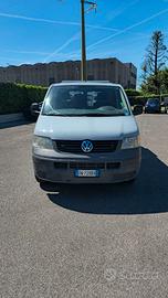 VOLKSWAGEN TRANSPORTER T5 2.5 TDI 130 CV – CAMPERI