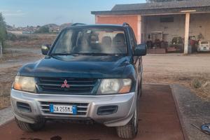 MITSUBISHI Pajero (2000-2007) - 2001