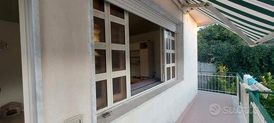 finestra in alluminio 