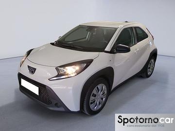 Toyota Aygo X 1.0B (72 CV) Active
