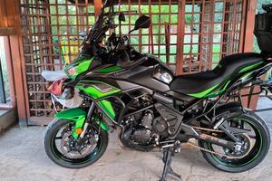 KAWASAKI VERSYS 650 (2022) FULL OPTIONAL