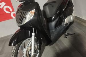 Honda SH 150 IE