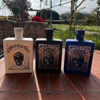 Bottiglie vuote di alcolici da decorare