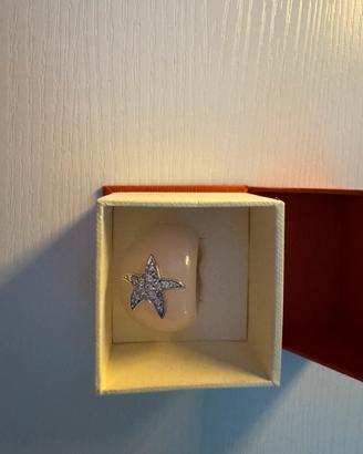 Anello rosa con stella marina e svarosky