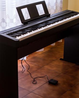 Pianoforte digitale Yamaha P-45