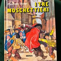 Libro vintage I Tre Moschettieri 1995