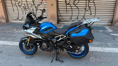 suzuki gsx s1000 gx touring
