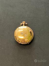 Orologio da tasca d’epoca in oro con coperchio