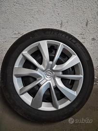  cerchi in acciaio + borchie+ gomme Michelin 