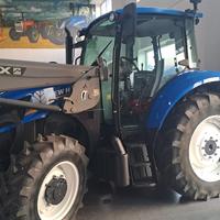 TRATTORE NEW HOLLAND T5.95 CON CARICATORE