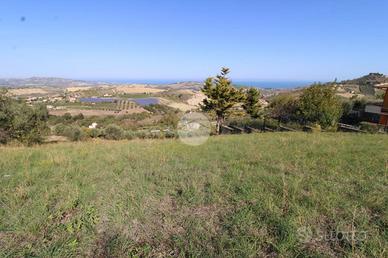 TER. RESIDENZIALE A ATRI