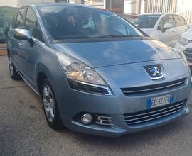 Peugeot 5008 1.6 HDi 112CV 5 posti