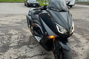 Tmax 530 Iron Max ABS