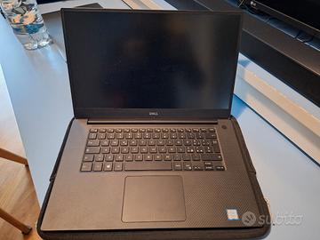 PC Laptop DELL XPS 15 9570