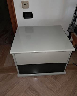 Armadio+ cassettone + comodino + specchio