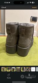 UGG platform Boot scamosciato grigio Nuovo