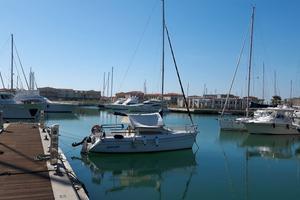 Barca a vela FPMarine 730