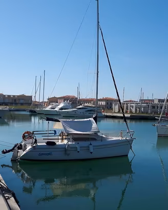 Barca a vela FPMarine 730