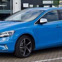 Parabrezza Volvo V40 2012 in poi