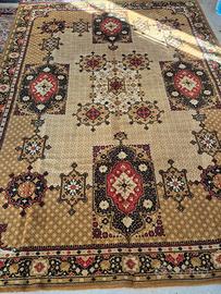 tappeto 200 x 180 perfettamente conservato