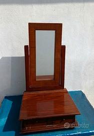 Specchio con cassetti 