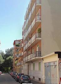 Via mongrando trilocale euro 500