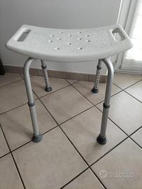 Sgabello anziani