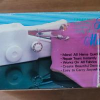 Macchina da cucire a mano portatile