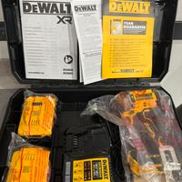 Dewalt trapani a batteria e percussione entra