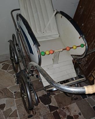 carrozzina vintage