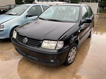 Ricambi usati per Volkswagen Polo 1.0 benz del 01