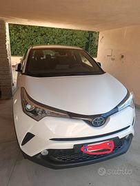 Toyota c hr 