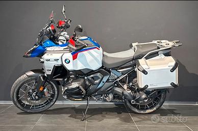 BMW R 1300 GS ADVENTURE TROPHY
