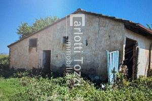 Rif.03729- casa ind. grosseto