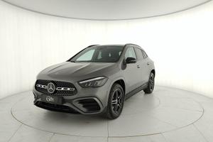 MERCEDES-BENZ GLA 250 e phev AMG Line Premium auto