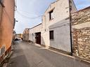 indipendente-su-due-livelli-con-ampio-cortile