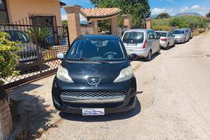 Peugeot 107 1.0 68CV 5p. Desir