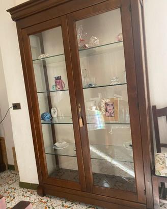 vetrina in legno 