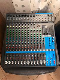 Mixer  Yamaha MG16XU