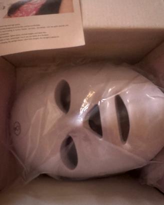 Maschera antirughe elettica led