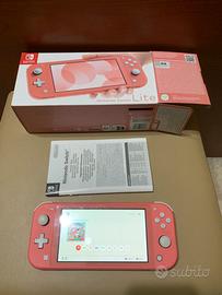 Nintendo Switch lite corallo
