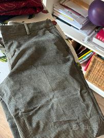 3 pantaloni