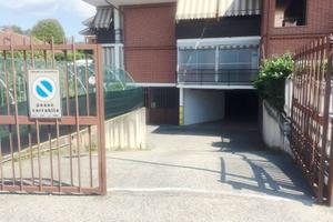 Immobile di 250 m² a Trofarello