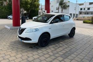 Lancia Ypsilon Metano/Benzina 900cc