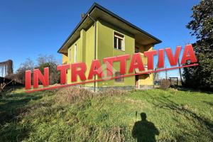 VILLA SINGOLA A RIVOLTA D'ADDA