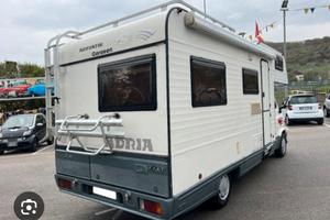 Camper mansardato 5 posti