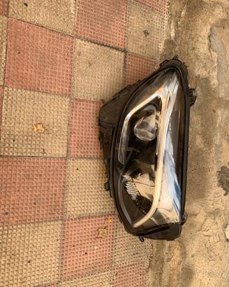 Faro  proiettore   Anteriore dx Mercedes  GLC