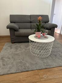 Tappeto grigio moderno