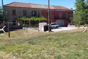Casale - Contrada Chianola Nusco (AV)